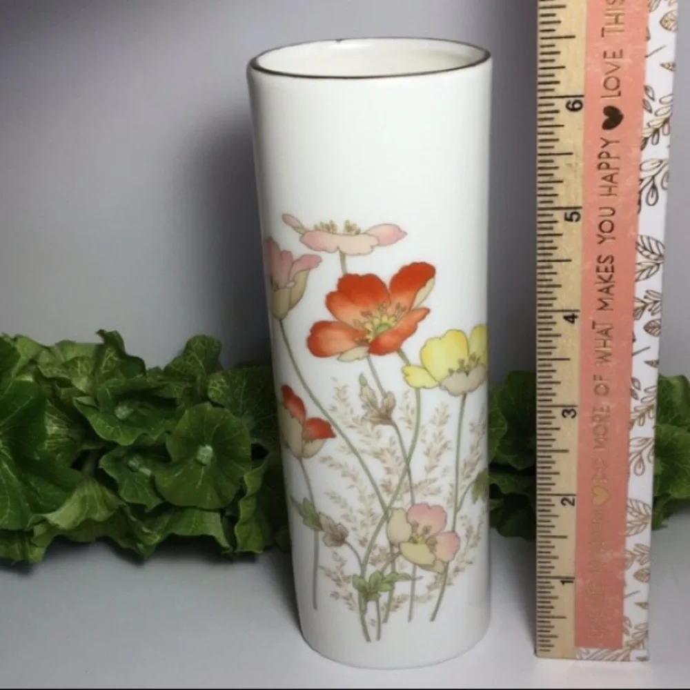 Vintage Otagiri Meadow Flowers Vase Japan